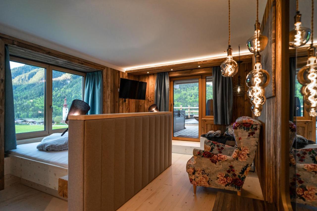 Hotel Landhaus Tirolerherz Sankt Ulrich am Pillersee Eksteriør bilde