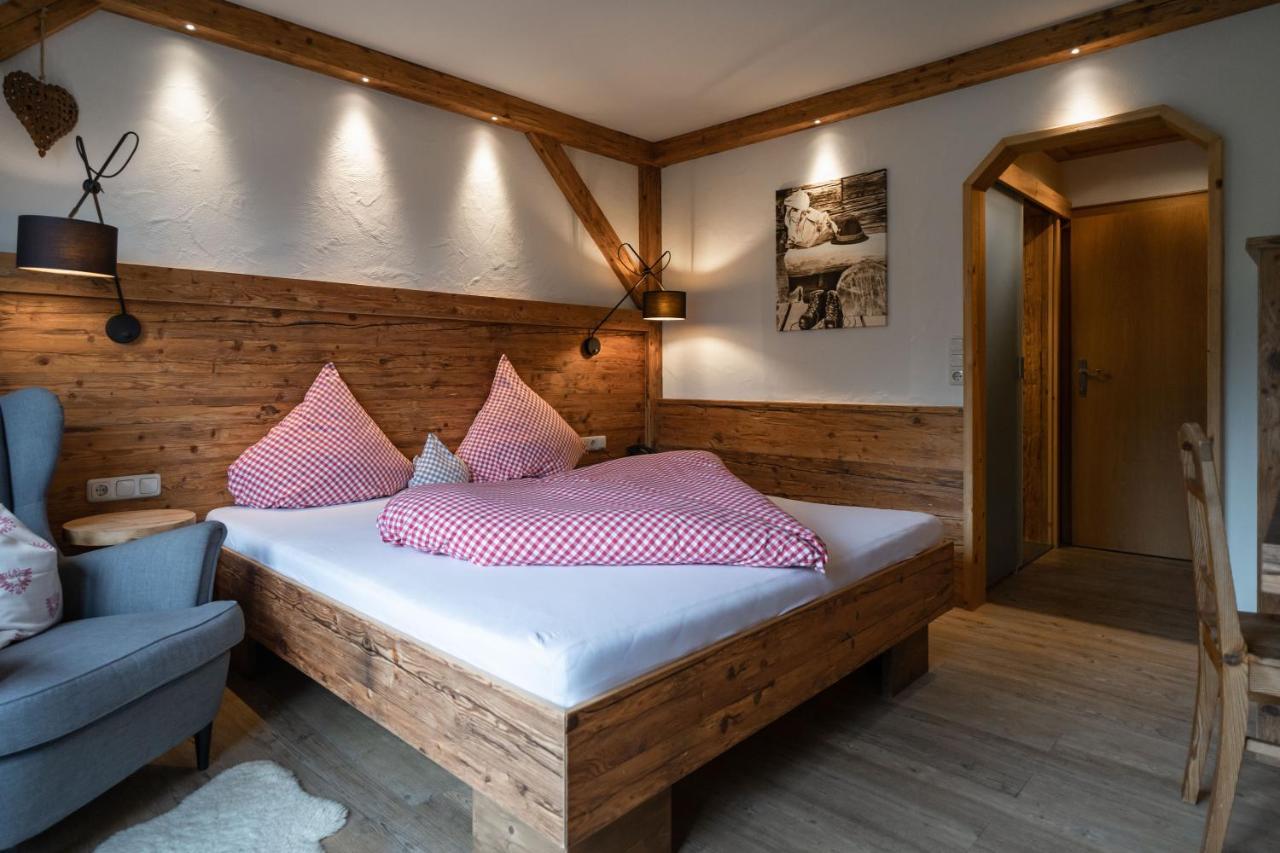 Hotel Landhaus Tirolerherz Sankt Ulrich am Pillersee Eksteriør bilde